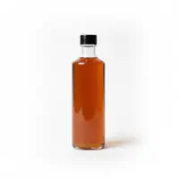 Líquido destilado da casca do caju